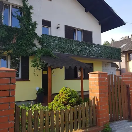 Goscinna Hacjenda Radwanice